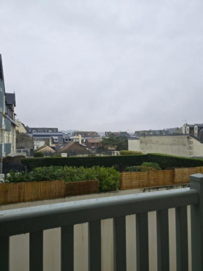 Studio spacieux villa Morny